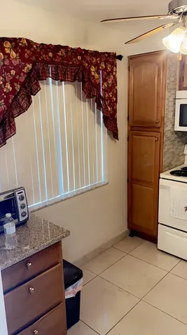 3000 Nw 48th Terrace Lauderdale Lakes FL 33313