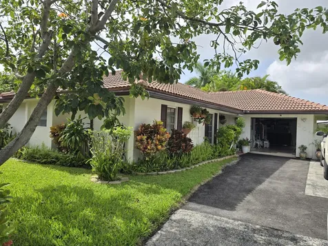 304 Knob Hill Boulevard Boca Raton FL 33431