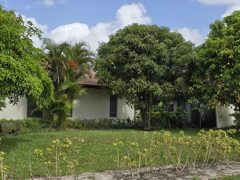 304 Knob Hill Boulevard Boca Raton FL 33431