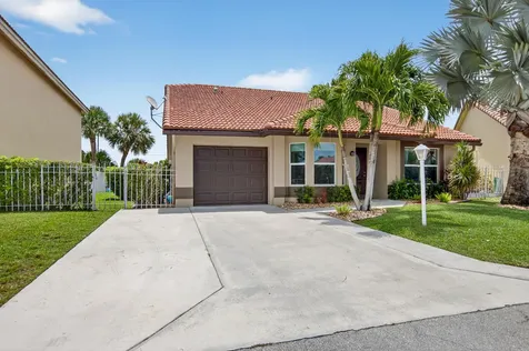 11080 Lakeaire Circle Boca Raton FL 33498