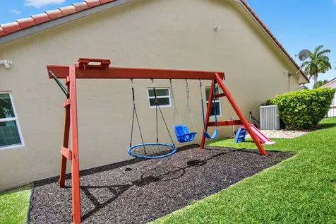 11080 Lakeaire Circle Boca Raton FL 33498