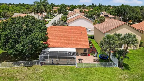 11080 Lakeaire Circle Boca Raton FL 33498