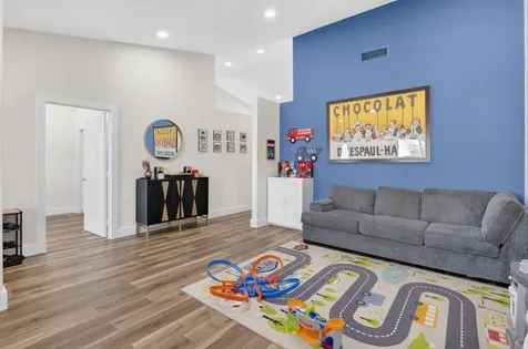 11080 Lakeaire Circle Boca Raton FL 33498