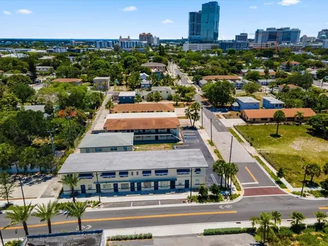 925 6th Street West Palm Beach FL 33401