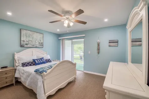 2929 Se Ocean Boulevard Stuart FL 34996
