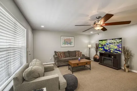 2929 Se Ocean Boulevard Stuart FL 34996