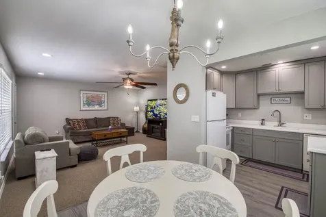 2929 Se Ocean Boulevard Stuart FL 34996