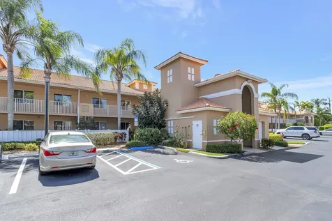5952 Regal Glen Drive Boynton Beach FL 33437