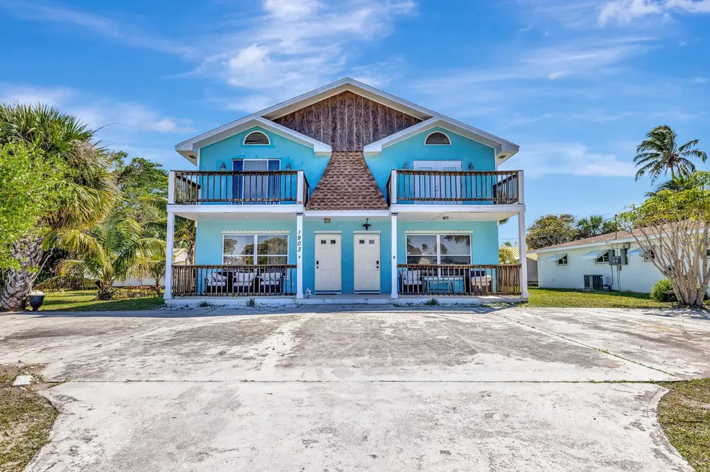 1903 Plover Avenue Hutchinson Island FL 34949