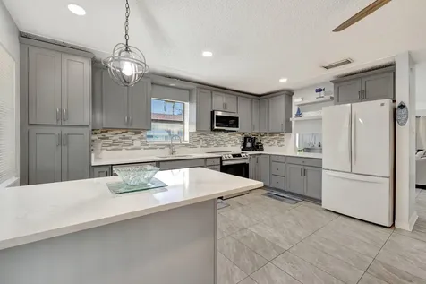 1903 Plover Avenue Hutchinson Island FL 34949