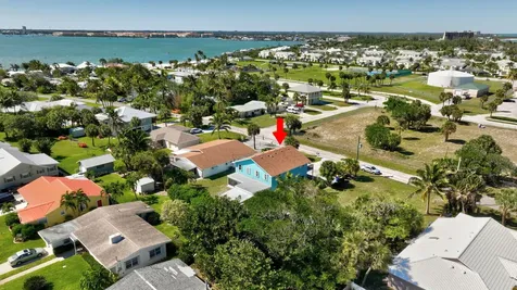 1903 Plover Avenue Hutchinson Island FL 34949