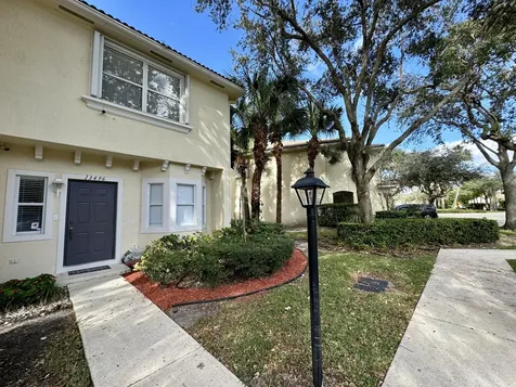 13496 Old Englishtown Road Wellington FL 33414
