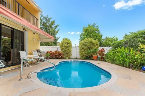 5696 Santiago Circle Boca Raton FL 33433