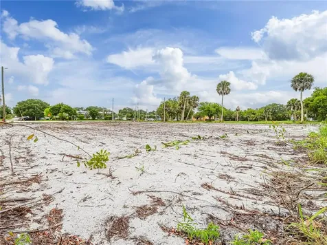445 Old Dixie Highway Vero Beach FL 32962