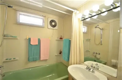 209 Lark Drive Briny Breezes FL 33435