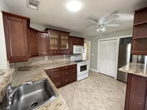 9319 Southampton Place Boca Raton FL 33434