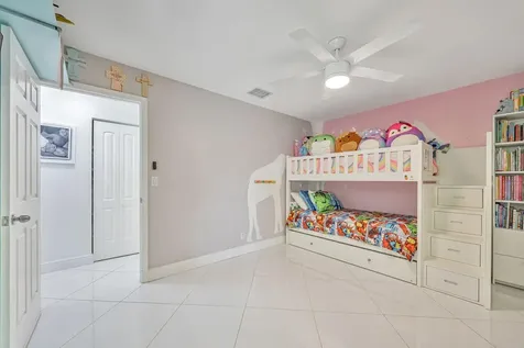 21613 Coronado Avenue Boca Raton FL 33433