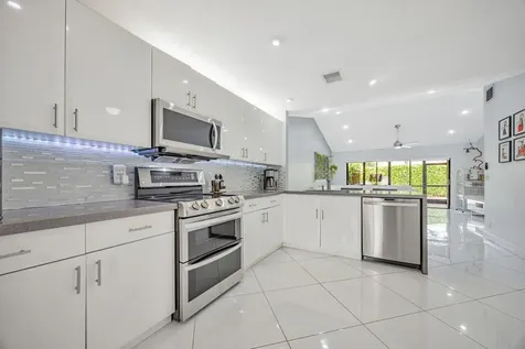 21613 Coronado Avenue Boca Raton FL 33433