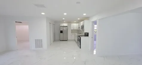 7112 Pine Manor Drive Lake Worth FL 33467