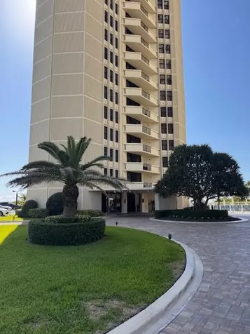 2800 N Ocean Drive Singer Island FL 33404