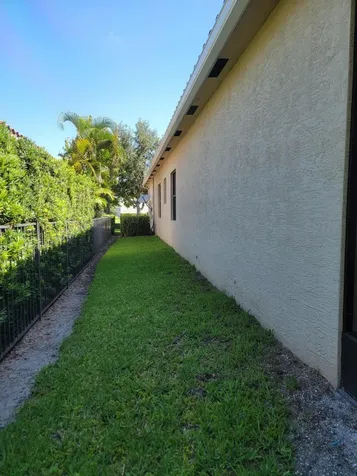 4295 55th Street Vero Beach FL 32967