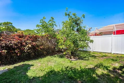 21212 Escondido Way Boca Raton FL 33433