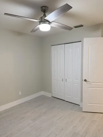 2118 NE 22nd Place Cape Coral FL 33909