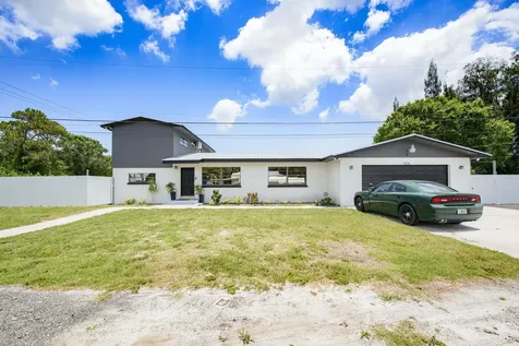5234 Edwards Road Fort Pierce FL 34981