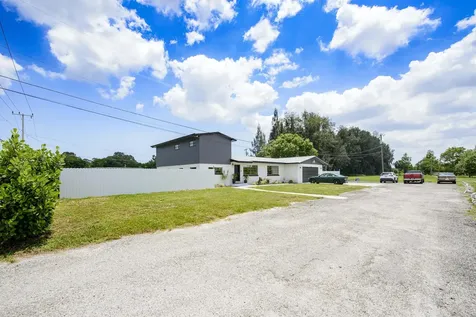 5234 Edwards Road Fort Pierce FL 34981