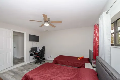 5234 Edwards Road Fort Pierce FL 34981