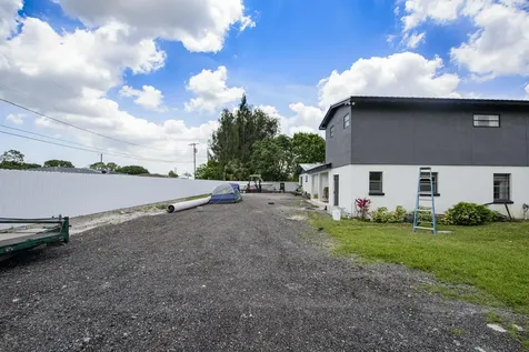 5234 Edwards Road Fort Pierce FL 34981
