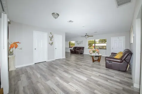 5234 Edwards Road Fort Pierce FL 34981