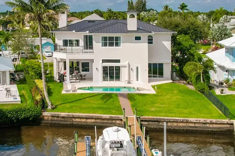 32 Sw Riverway Boulevard Palm City FL 34990