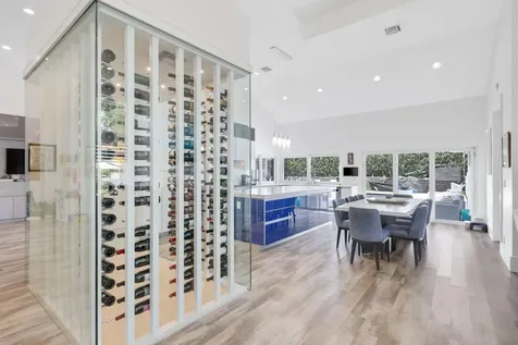 2201 Nw 57th Street Boca Raton FL 33496