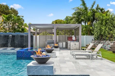 2201 Nw 57th Street Boca Raton FL 33496