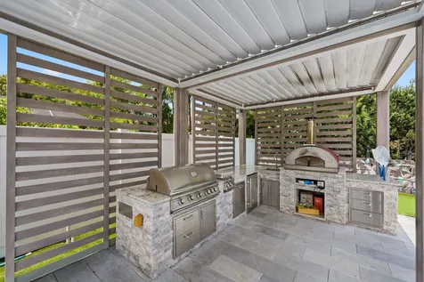 2201 Nw 57th Street Boca Raton FL 33496