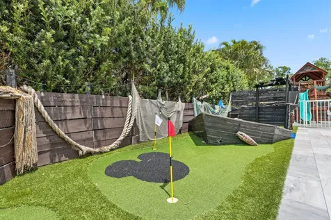 2201 Nw 57th Street Boca Raton FL 33496