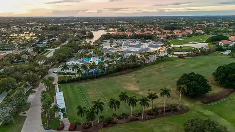 2201 Nw 57th Street Boca Raton FL 33496