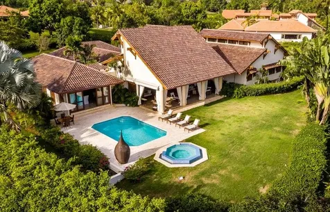 20 00 Casa De Campo DR 22000