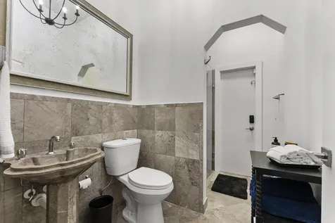 1000 Sw 21st Avenue Boca Raton FL 33486