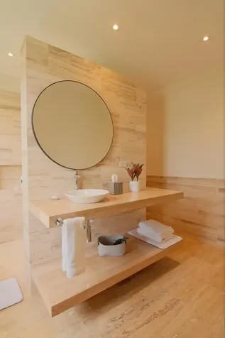 72 00 Casa De Campo DR 22000