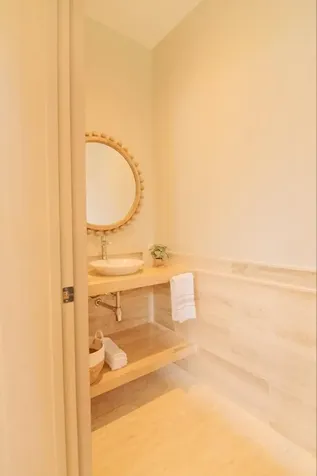 72 00 Casa De Campo DR 22000