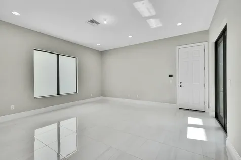 9081 Chauvet Way Boca Raton FL 33496