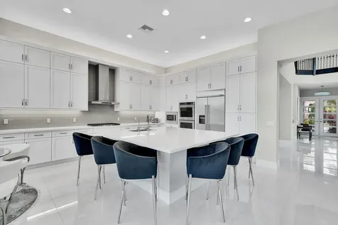 9081 Chauvet Way Boca Raton FL 33496