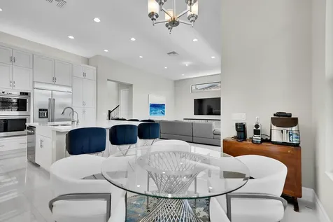 9081 Chauvet Way Boca Raton FL 33496
