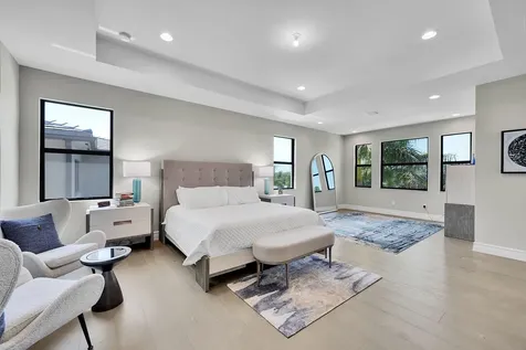 9081 Chauvet Way Boca Raton FL 33496