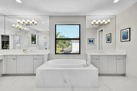 9081 Chauvet Way Boca Raton FL 33496