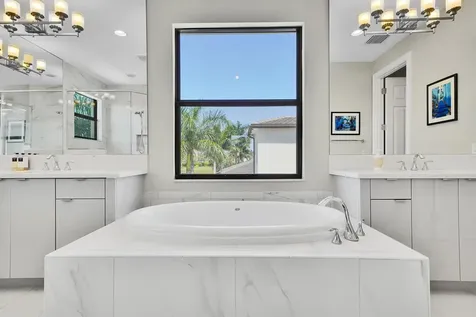9081 Chauvet Way Boca Raton FL 33496