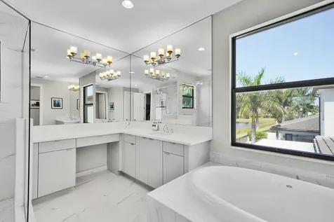 9081 Chauvet Way Boca Raton FL 33496