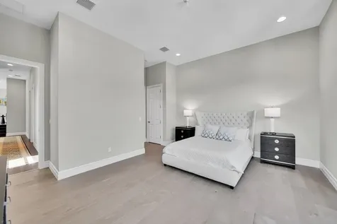 9081 Chauvet Way Boca Raton FL 33496